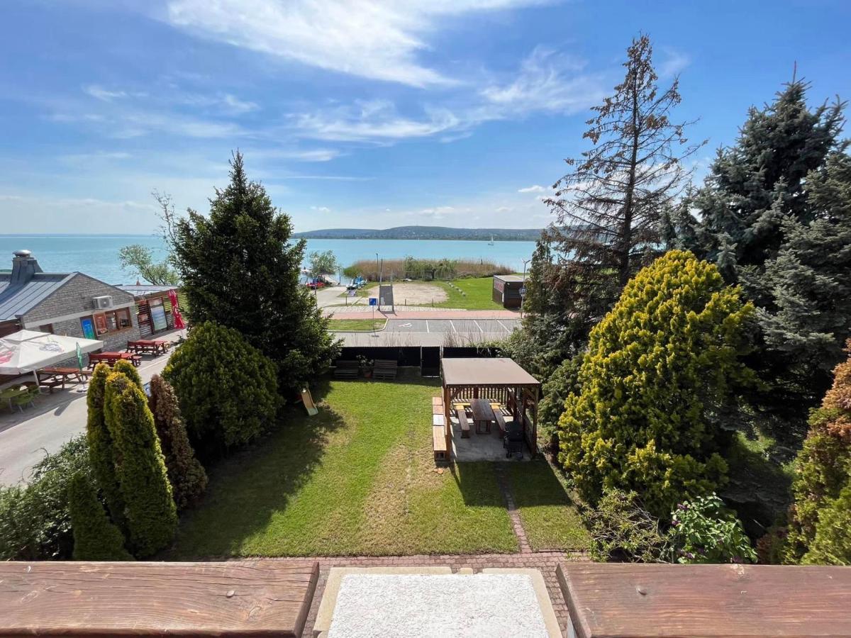 Sunset Beach Apartman Balatonfůzfő Exteriér fotografie