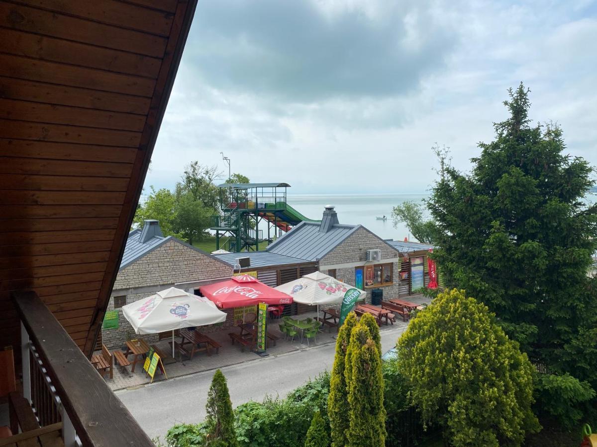 Sunset Beach Apartman Balatonfůzfő Exteriér fotografie